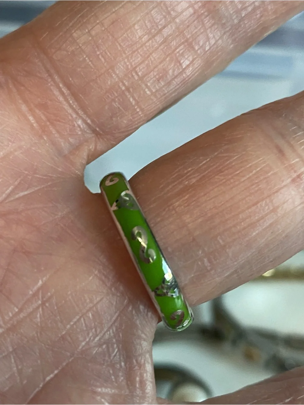 Sterling Silver Green Enameled Celtic Ring Tara’s Diary Stamp Size: 7